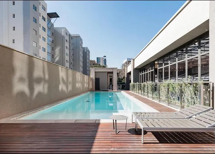Sandton Skye Executive Suite - With Inverter